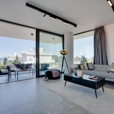 Sea View Deluxe Gaia 302 לרנקה