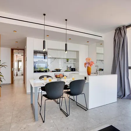 דירה Sea View Deluxe Gaia 302 לרנקה