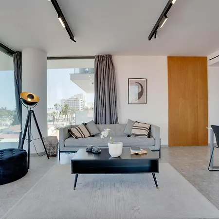 Sea View Deluxe Gaia 302 Apartment