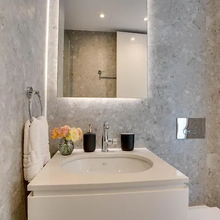 Sea View Deluxe Gaia 302 Apartment Larnaca
