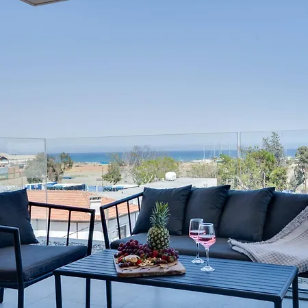 Sea View Deluxe Gaia 302 Apartment