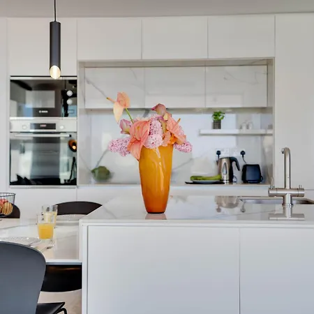 Sea View Deluxe Gaia 302 Apartment