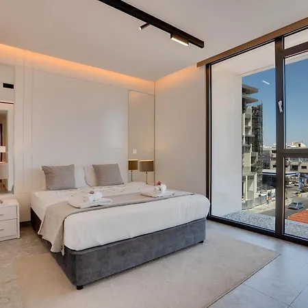 Sea View Deluxe Gaia 302 Larnaca