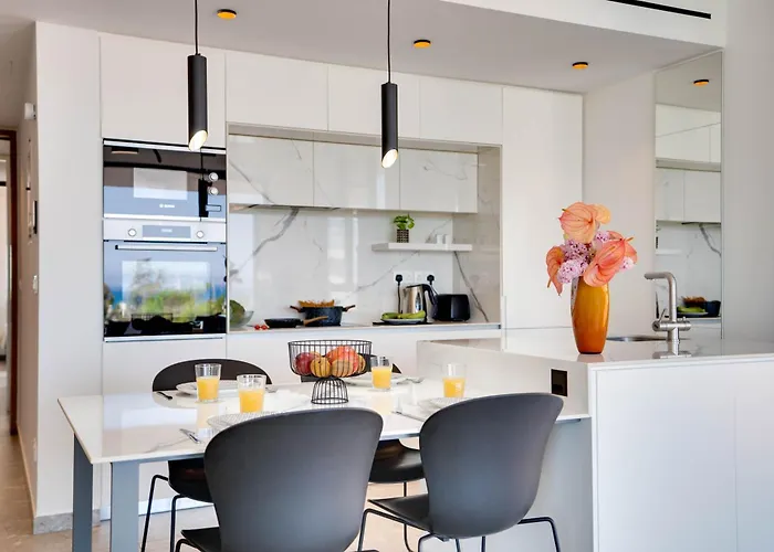 Sea View Deluxe Gaia 302