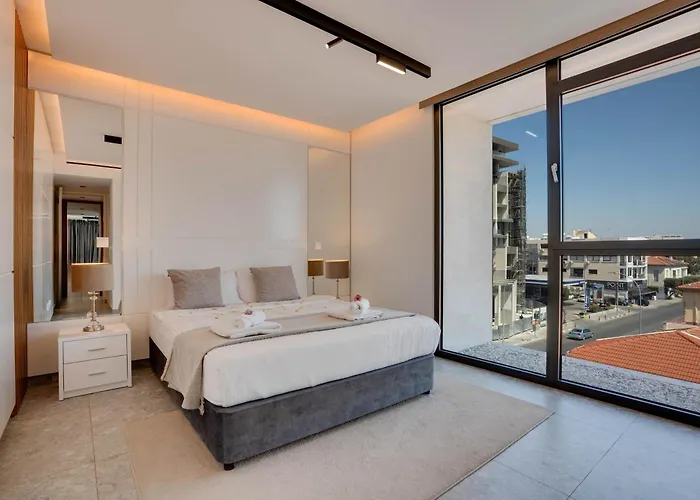 Sea View Deluxe Gaia 302 Larnaca